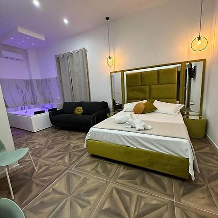 San Ferdinando Suite Room Napoli Eksteriør bilde
