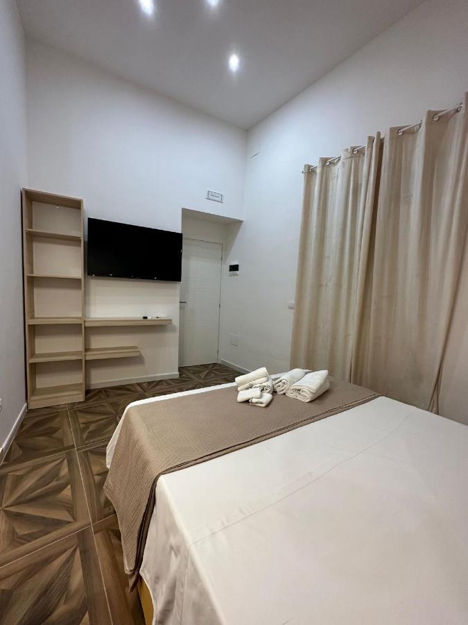 San Ferdinando Suite Room Napoli Eksteriør bilde