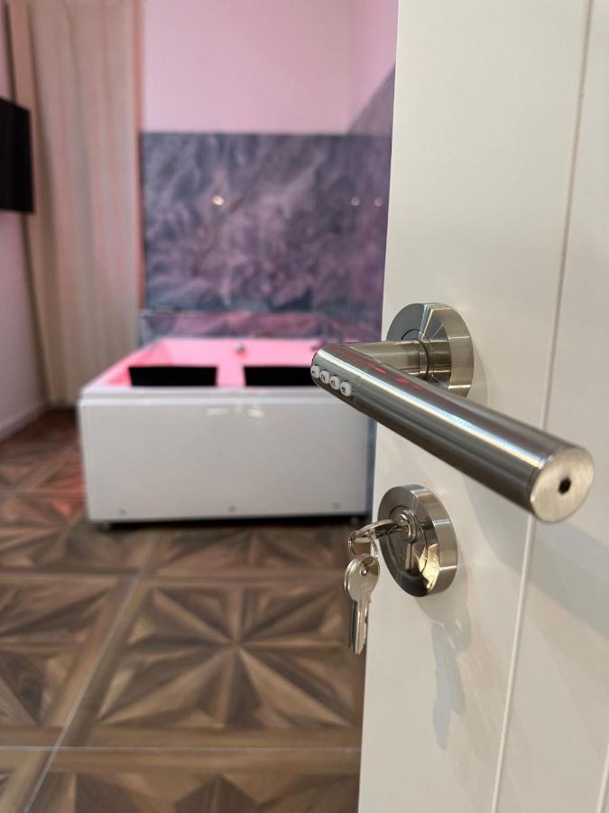 San Ferdinando Suite Room Napoli Eksteriør bilde